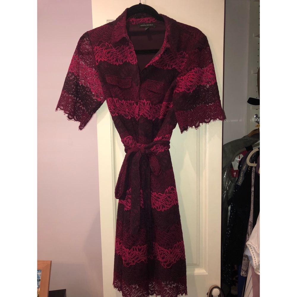 Banana republic magenta lace wrap dress